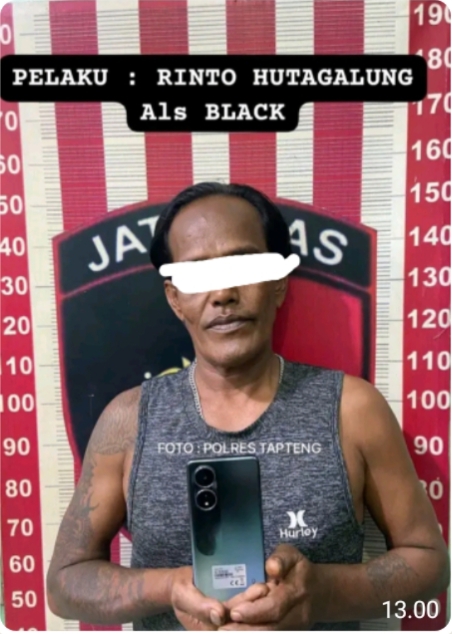 Curi ponsel di warung