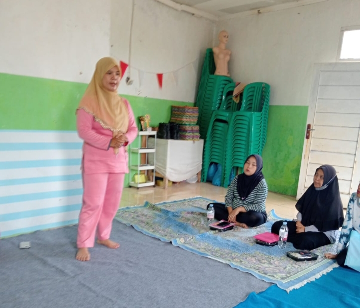 Edukasi Senam Ibu Hamil