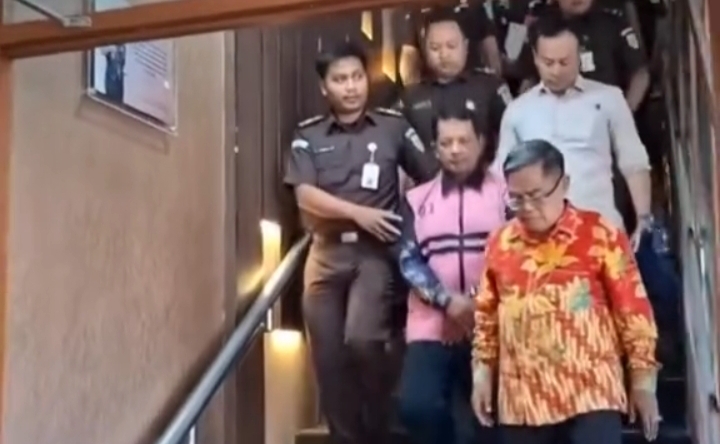 Diduga Korupsi Dana Hibah Rp 1,5 Miliar,ASN di Bandung Barat Di Tahan Kejari Kabupaten Bandung