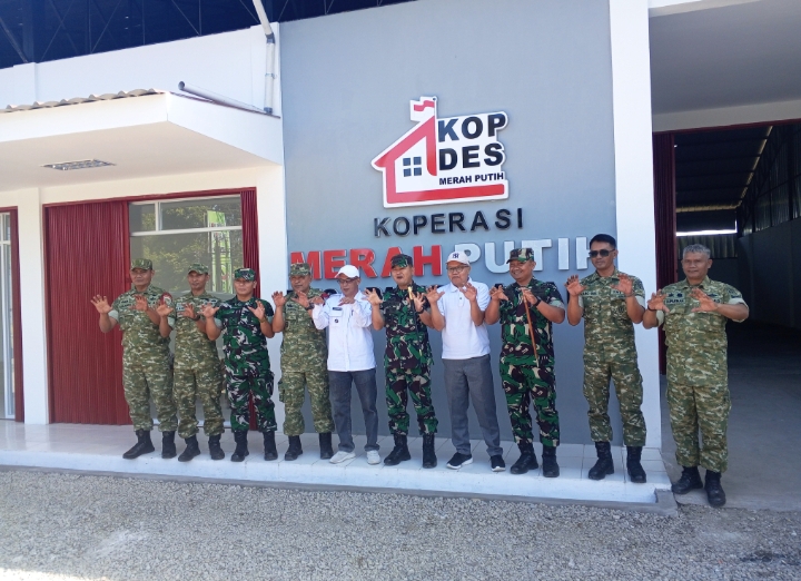 Danrem 062/ Tarumanagara Tinjau Koprasi Desa Merah Putih Pasirhalang, Perkuat Sinergi TNI dalam Mendukung Ekonomi Kerakyatan